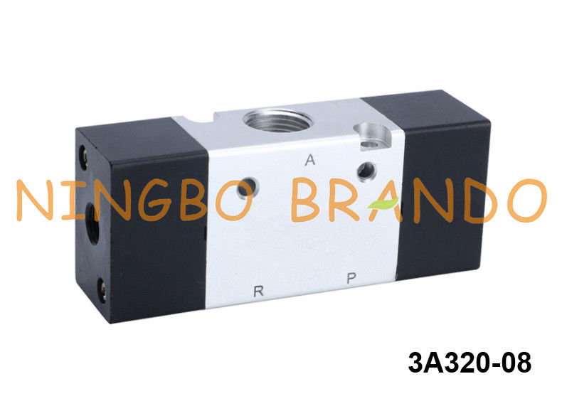 tipo pilota pneumatico Directional Valve di 3A320-08 Airtac dell'aria 3/2 di modo