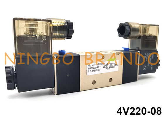 tipo modo pneumatico DC24V AC220V di 4V220-08 Airtac dell'elettrovalvola a solenoide della bobina del doppio 5/2